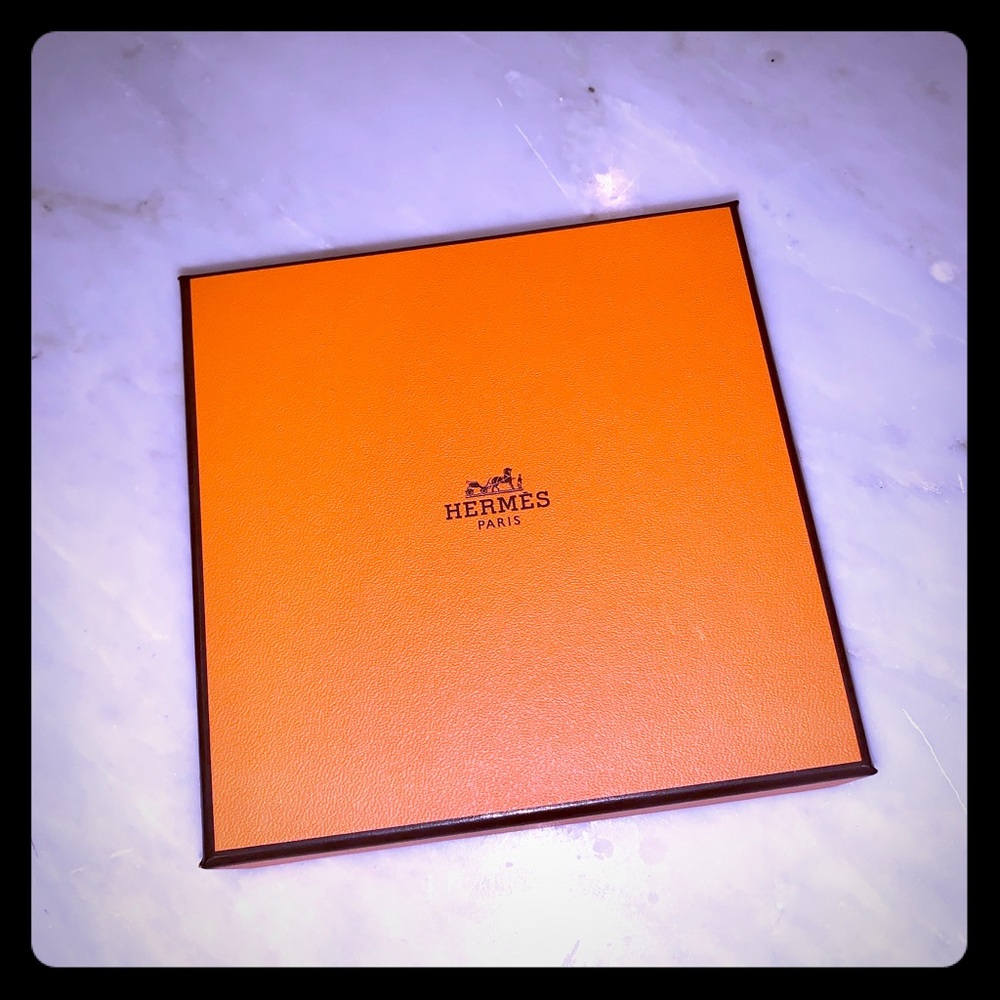 Hermès gift box (empty)